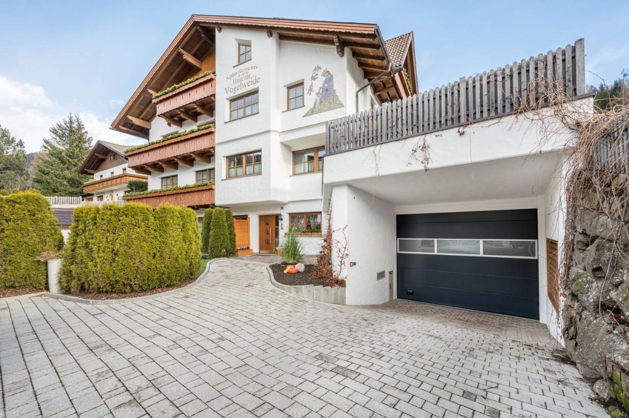 Haus Zur Vogelweide App 2 Apartment Dobbiaco Ngoại thất bức ảnh